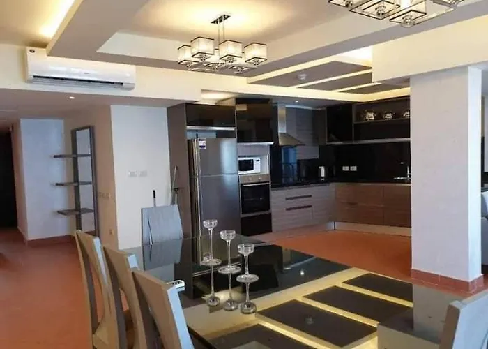 Porto Sokhna Resort *